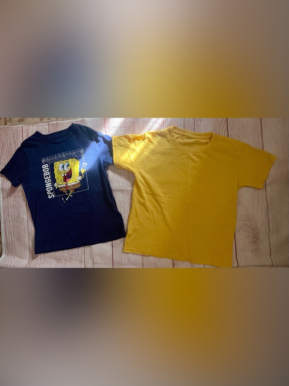 SpongeBob Graphic Tee/Plain Tee Size 6-7 (2)